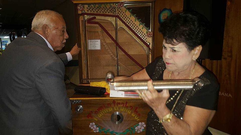 Nos cultura identidad custumber y tradicion ta primordial den nos desaroyo como hende 007