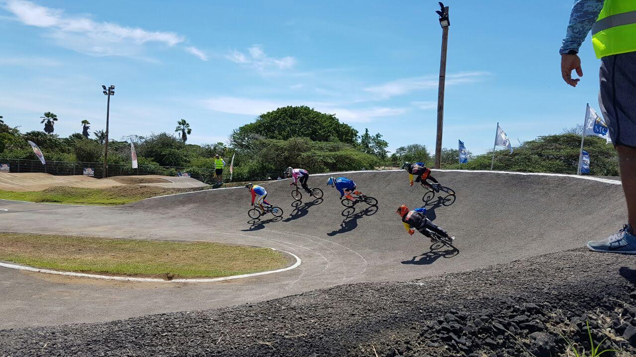 atletanan di bmx logra obtene un resultado satisfactorio na corsow3