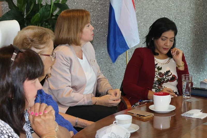 Forza Femenino Grace A Bishita Prome Minister 05