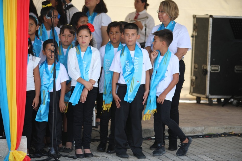 Alumnonan Scol Basico Washington 002