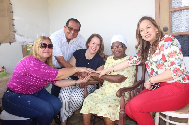 100 ana senora Mary 8