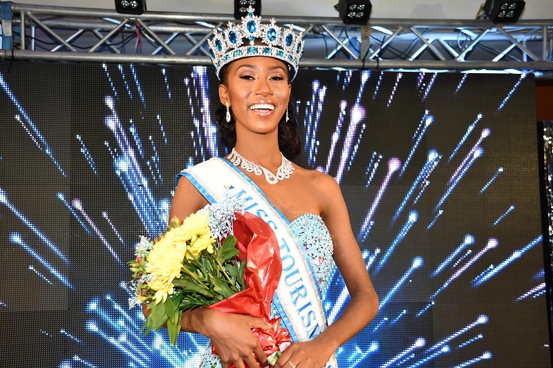 Miss Tourism Bonaire 2 Foto Angelo Domacassé
