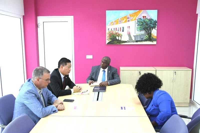 tokante bishita di Minister Emil Lee 03