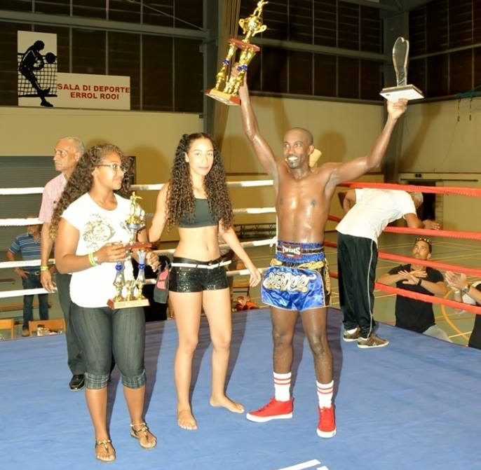 thumbnail Milangelo Eugenio winner Pro boxing. Photo by Jacinto de Jesus