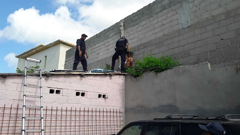 Akshon i detenshon den kaso di trafikashon di hende 01