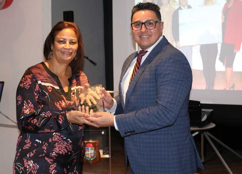 Mooie afscheidsreceptie voor studiementor Edy Ranada 02