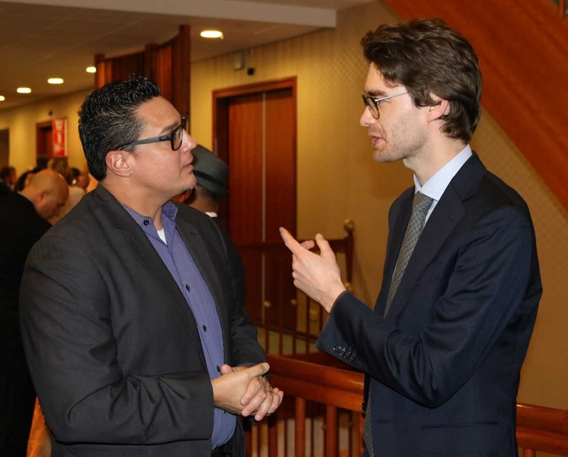 Minister Besaril a bishita Conferencia Panama Invest 03