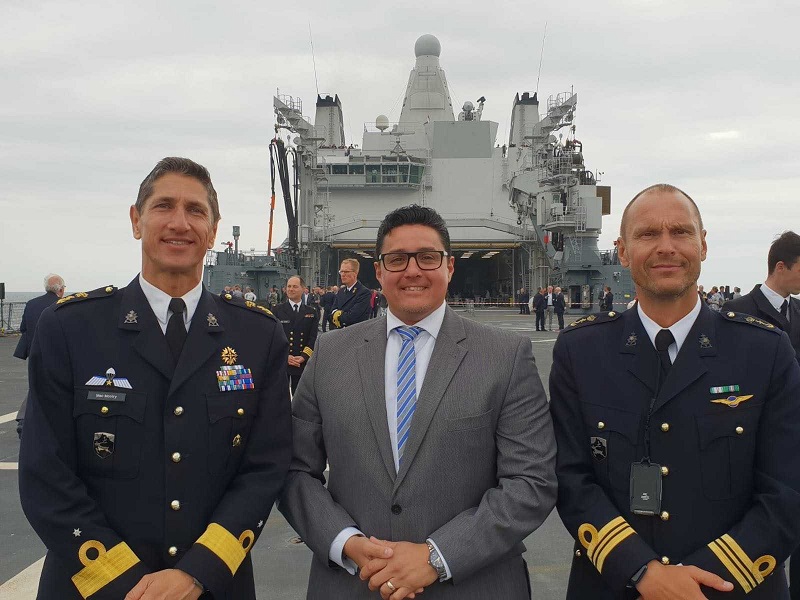 Minister Besaril pleit voor meer beroepsopleiding voor de militairen van Arumil
